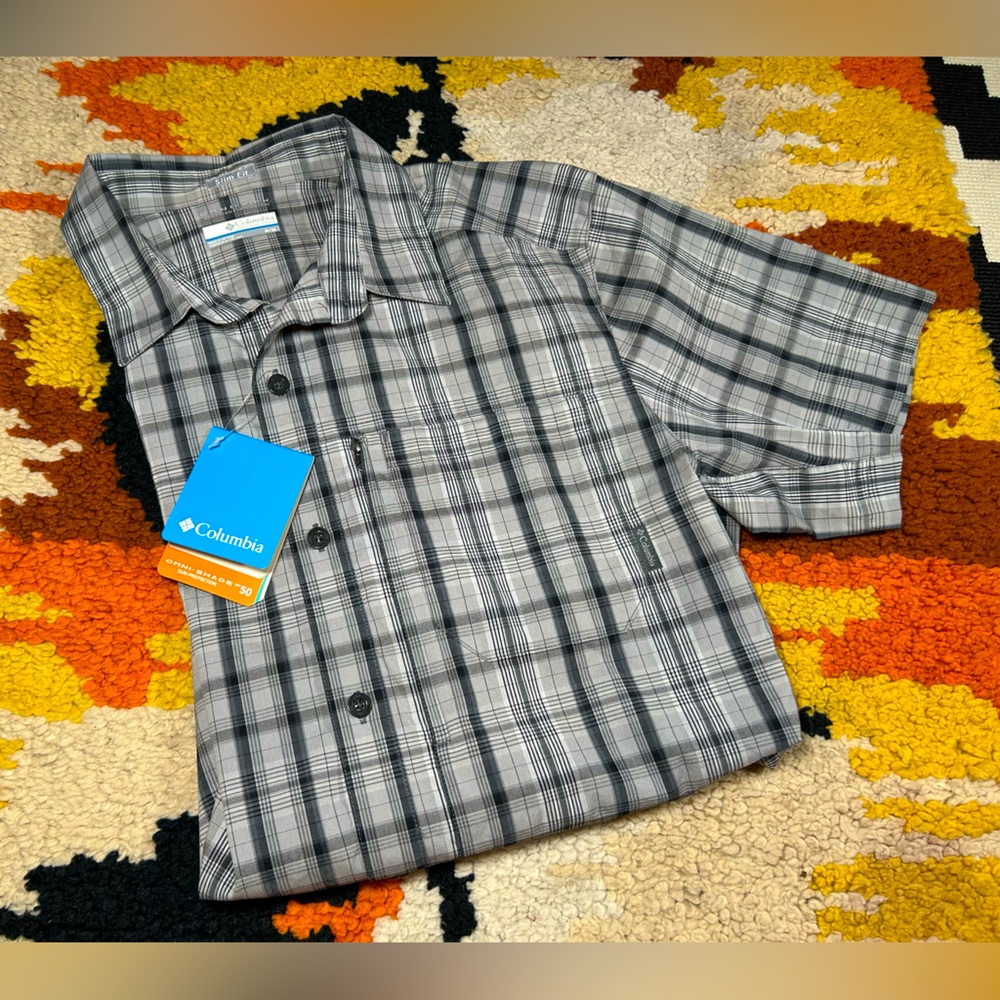 COLUMBIA, Omni-Shade, Omni-Wick, plaid button up!!